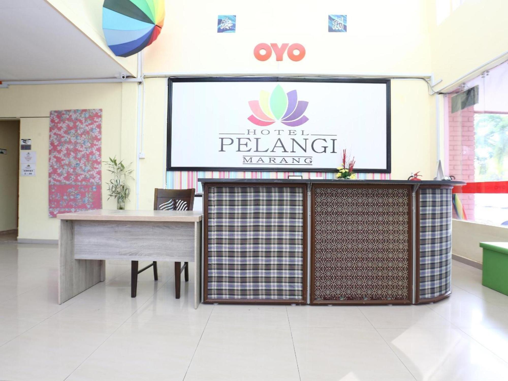 OYO 89640 Hotel Pelangi Marang Bagian luar foto