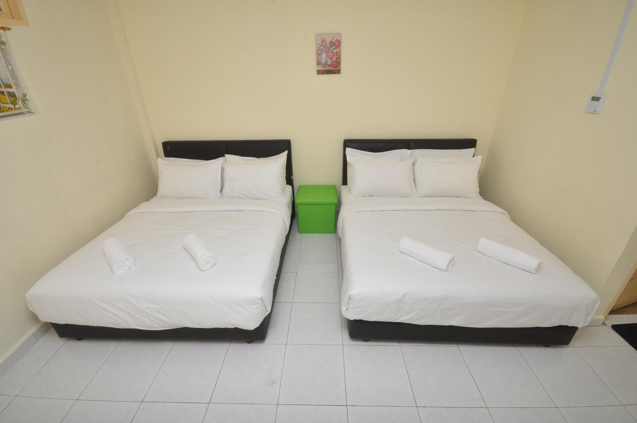 OYO 89640 Hotel Pelangi Marang Bagian luar foto